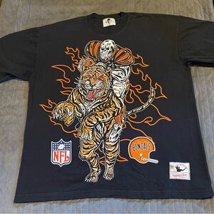 Mitchell & Ness Warren Lotus Bengals t shirt mens size large pre-owned condition